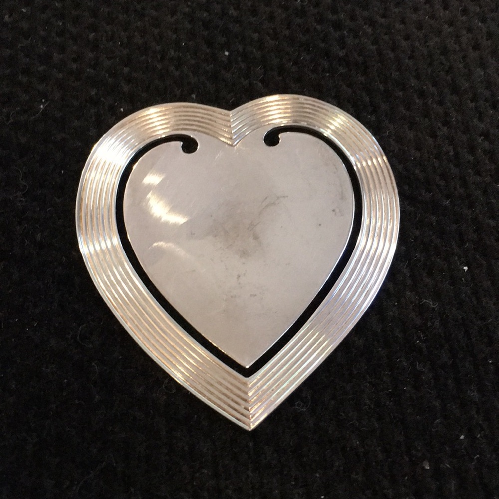 Vintage Christofle Fleuron Heart Shaped Bookmark Valentine’s Day - Picture 7 of 7